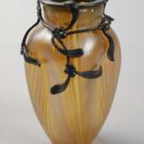 Loetz Wwe. Vase mit Silbermontierung - photo 1