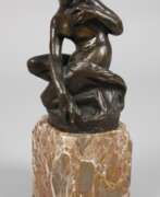 Sculptures. Nellie Louise Thompson attr., Badende