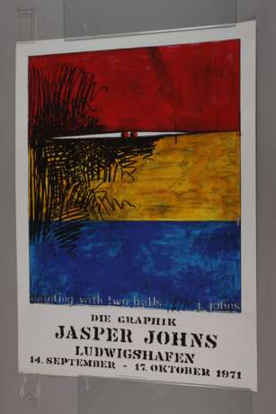 Jasper Johns,"painting with two balls" - Foto 2
