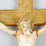 Small Crucifix - photo 3