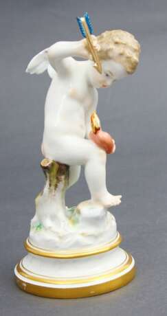 Porcelain figurine Cupidsangel break heart Porcelain Other style At the turn of 19th -20th century - photo 3