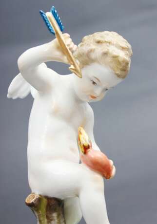 Porcelain figurine Cupidsangel break heart Porcelain Other style At the turn of 19th -20th century - photo 10