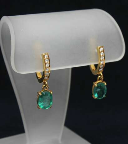 Gold jewelry set with emeralds Gold Other style 21th century - photo 3