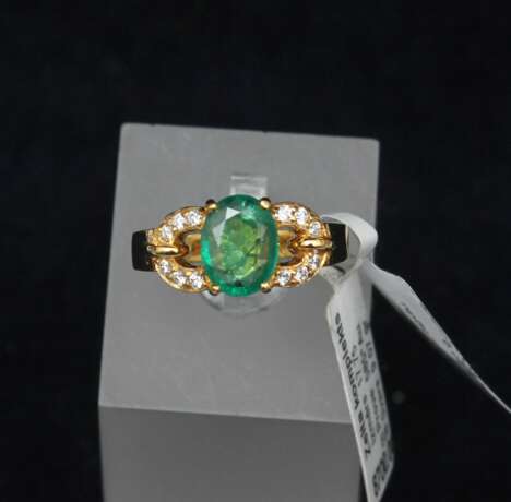 Gold jewelry set with emeralds Gold Other style 21th century - photo 9