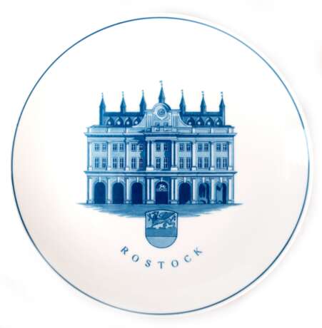 Meissen-Teller "Ansicht Rathaus Rostock" in Blau, 1. Wahl, Dm. 25,7 cm - Foto 1