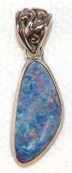 Anhänger, 925er Silber, echter Boulder-Opal, Maße mit Öse ca. 3,0 x 1,0 cm