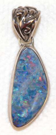 Anhänger, 925er Silber, echter Boulder-Opal, Maße mit Öse ca. 3,0 x 1,0 cm - photo 1