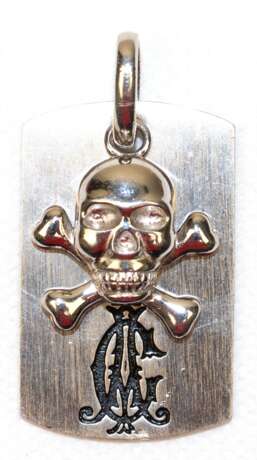 Großer, massiver Anhänger, Christian Audigier by Ed Hardy, signiert, 925er Silber, ca. 22,5 g, mit beweglichem Totenkopf, Maße mit Öse ca. 4,8 x 2,5 cm - photo 1