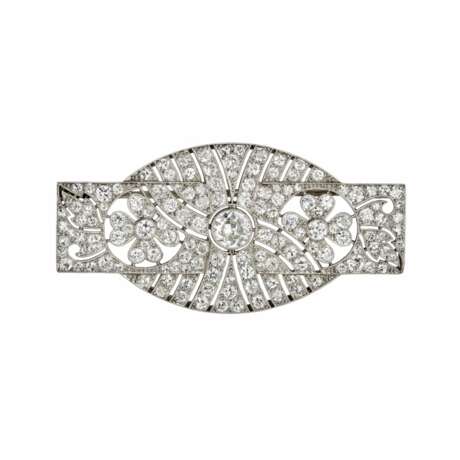 Brooch with diamonds in Art Deco style. Diamond 21th century - photo 1