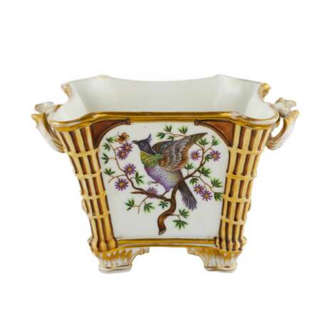 Porcelain Flowerpot from the Miklashevsky factory. Russia Mid-19th century. Porcelain Hand Painted Gilding Rococo Mid-19th century - photo 7