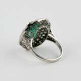 Art Deco cocktail ring with emerald and diamonds. Diamonds 20th century - photo 5