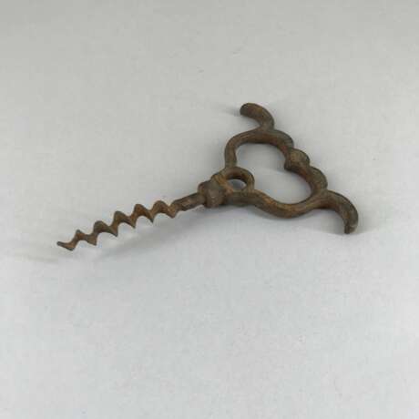 Corkscrew Four Finger Pull Metal At the turn of 19th -20th century - photo 1