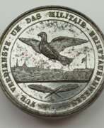 Overview. Preussen: Medaille für Verdienste um das Militär-Brieftaubenwesen, in Eisen.