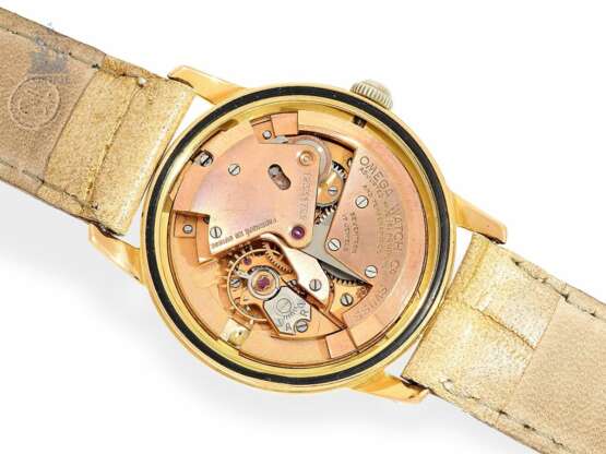 Armbanduhr: besonders schönes Omega Automatikchronometer in 18K Rotgold, Baujahr 1951 - Foto 4