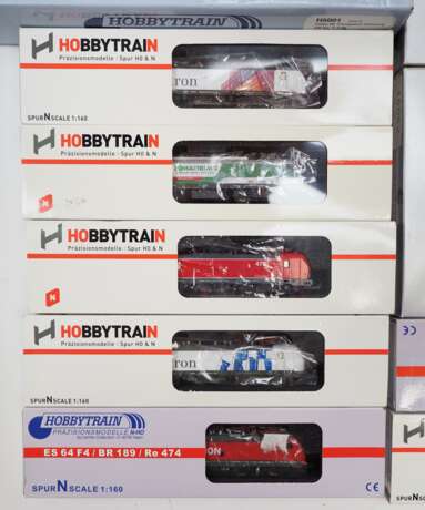 Hobbytrain: Spur N - Modelleisenbahn 23 Lokomotiven und Wagons - OVP. - Foto 3