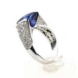 18K white gold ring with diamonds and tanzanite. Diamonds 21th century - photo 4