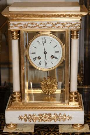 „Desktop-Uhr im Empire-Stil Frankreich XIX. “ - Foto 1