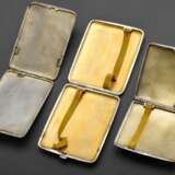 3 Diverse eckige Zigaretten Etuis mit unterschiedlichen Dekoren, 1x mit aufgelegtem Gold Monogramm, Deutschland, Silber 800/925, 310g, 8,5x8/8,5x10,5/7,5x10cm - фото 5