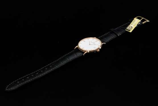 Carl F. Bucherer „Adamavi Diamond Dress“ Rotgold 750 Armbanduhr mit Datumsfunktion, Quartzwerk, weißes Zifferblatt, applizierte Stunden Markierungen mit Brillanten und römischen Ziffern, Rotgold Zeiger, Datumsanzeige bei… - фото 5