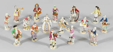 Sammlung von fünfzehn Meissen Figuren