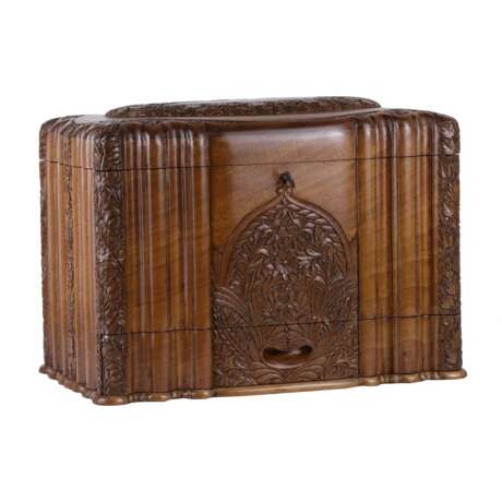 Humidor in Art Deco style. Carved wood 20th century - photo 2