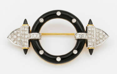 Elegante Onyx-Brosche im Stil von Cartier