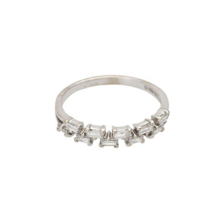 Ring mit Diamantbaguettes zusammen ca. 0,5 ct - Foto 1