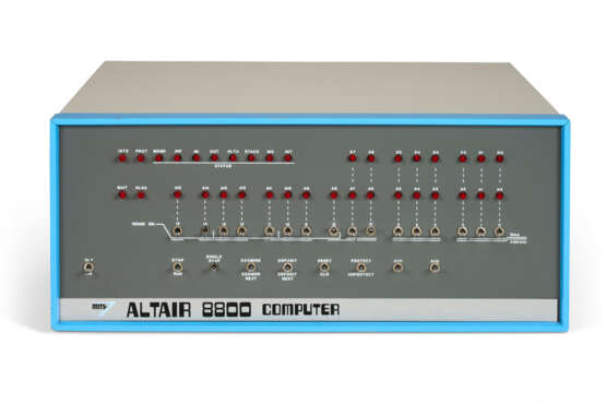 A MITS ALTAIR 8800 MICROCOMPUTER - фото 1