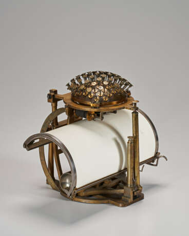 A MALLING-HANSEN WRITING BALL - photo 1