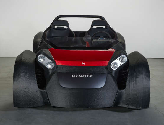 A STRATI 3D PRINTED CAR - фото 3