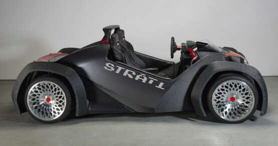 A STRATI 3D PRINTED CAR - фото 4