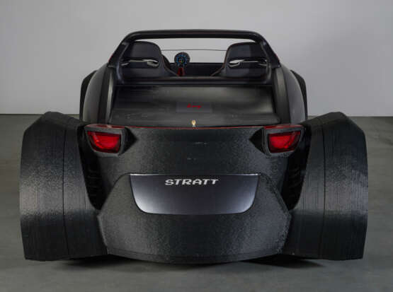 A STRATI 3D PRINTED CAR - фото 5