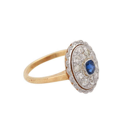 Hübscher Ring mit 1 Saphir und Diamanten - фото 2