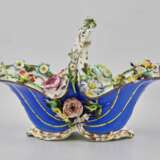 Porcelain vase-basket with molded flowers. Porcelain Romanticism 19th century - photo 3