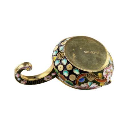 20 Artel. Kovsh en argent avec email peint sur filigrane. Moscou 1908-1917 Silver 84 Cloisonné enamel Gilding Early 20th century - Foto 6