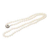 Lange Perlenkette aus Akoyazuchtperlen, D: ca. 6,5 mm, - фото 3