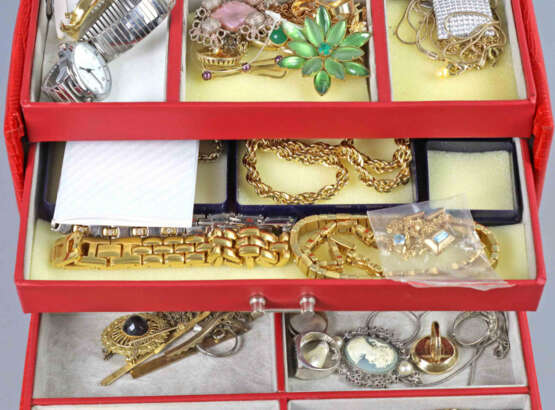 Posten Modeschmuck im Schmuckkoffer - Foto 3