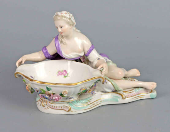 Meissen Figurenschale um 1815/60 - photo 1