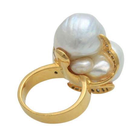Ring mit 1 großen Südseezuchtperle in barocker Form - photo 3