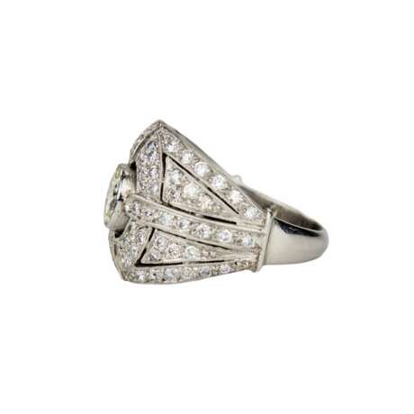 Bague cocktail en platine et diamants style Art Deco. 20i&egrave;me si&egrave;cle. Platin 20th century - Foto 4