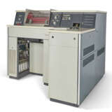 A UNIVAC 1004 CARD PROCESSOR - photo 2