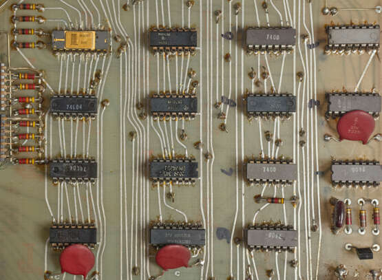 A MARK-8 MICROCOMPUTER - photo 10