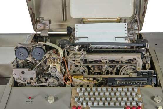 A TELETYPE ASR 35 - Foto 4