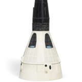 A THREE-PIECE SCALE MODEL OF THE GEMINI CAPSULE - фото 5