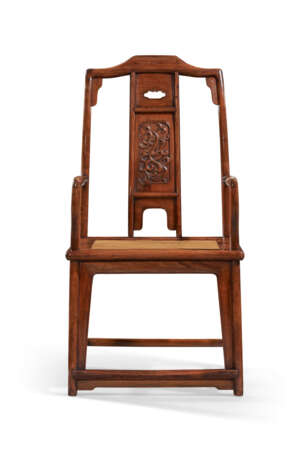 A PAIR OF NANMU-INSET HUANGHUALI `SOUTHERN OFFICIAL`S HAT` ARMCHAIRS - photo 6