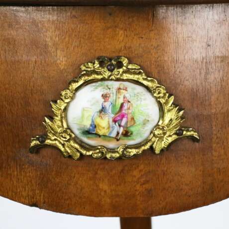 Console table with porcelain medallions and brass-bronze decor third rococo style. Porcelain Eclecticism Early 20th century - photo 6