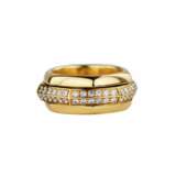 Bague ecrou en or 18 carats avec diamants. Possession de Piaget. Diamants 21th century - photo 3