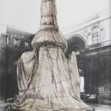 Wrapped Monument to Leonardo (Project for piazza della scala, Milano) - фото 1