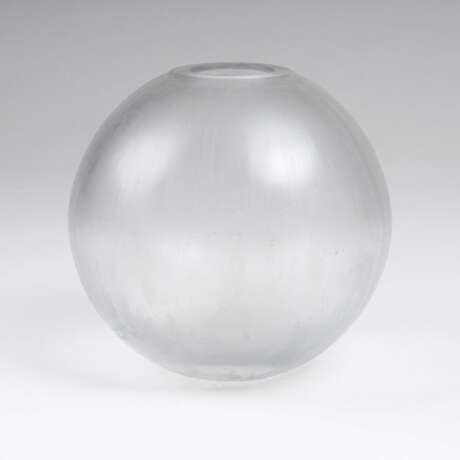 Kugelförmige Vase 'Iced' - Foto 1