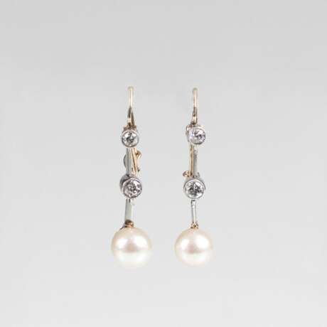 Paar Ohrhänger mit Natur-Perlen und Altschliffdiamanten - фото 1